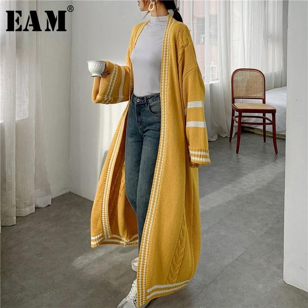 

eam] yellow big size knitting cardigan sweater loose fit v-neck long sleeve women new fashion tide autumn winter 2021 1y164, White