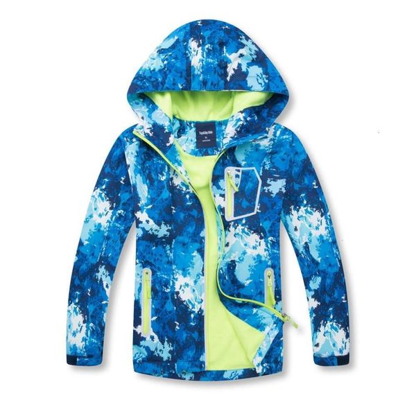 

outdoor children's clothing boys' 2020 new assault suit waterproof cardigan hooded camouflage plush windbreaker, Black