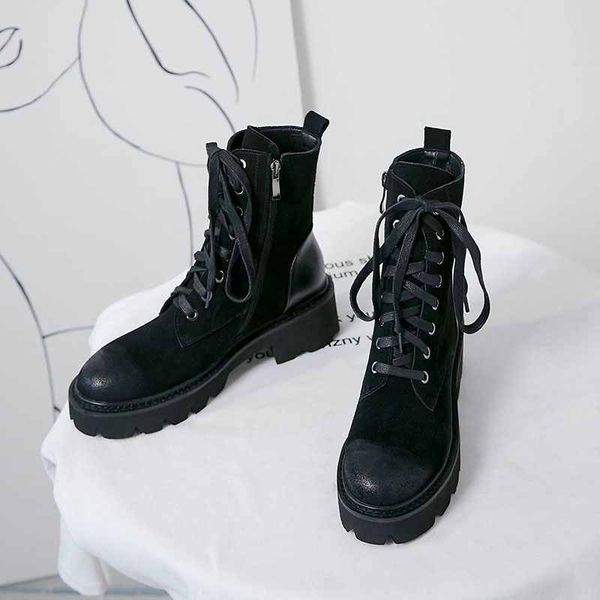 

krazing pot superstar genuine leather thick med heel motorcycle boots platform round toe metal rivets lace up ankle boots l36 201021, Black