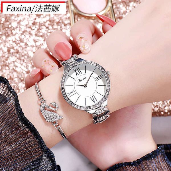 

red simple 2019 fash, new tiktok, watch bracelet two set of casual high-end ladies watch, Slivery;brown