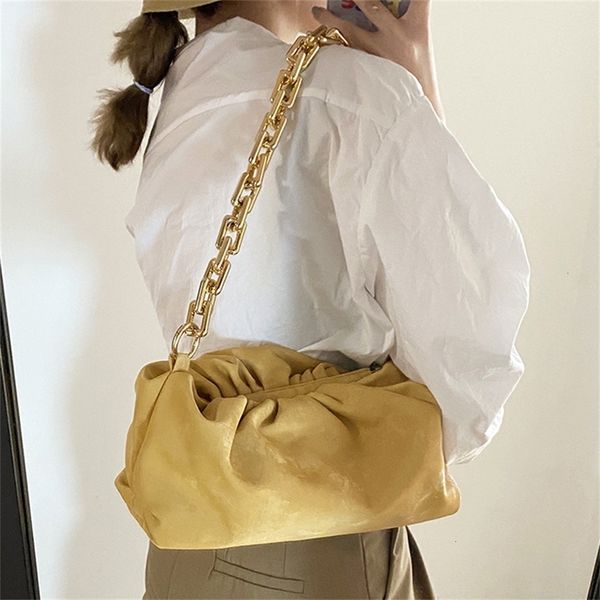 

fashion thick chains women shoulder bag designer handbags luxury velvet messenger bag lady day clutches female baguettes purses