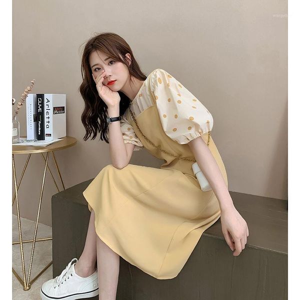 

2020 new summer women clothes polka dot printed short lantern sleeve shirt + solid adjustable strap dress suit 2 pcs set m551, White
