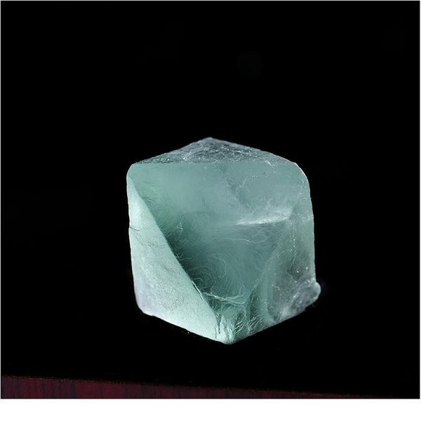 

1pc natural fluorite ore mineral crystal polished stone fish tank stone home decoration study room decoration qylfva, Black