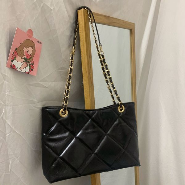 

solid color soft leather chain women fashion shoulder crossbody bags designer handbags 2020 new handbags and purse c1223
