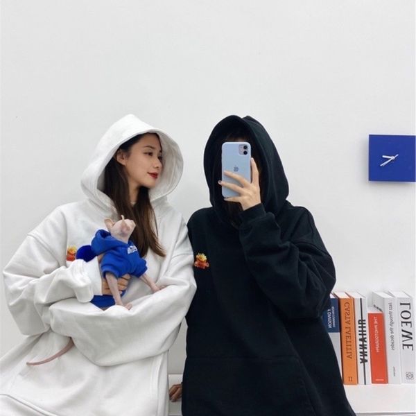 

xoxo lovers street fashion round neck temperament commuting black pullover plush korean printed autumn and winter thickened cotton sweater, Black;green