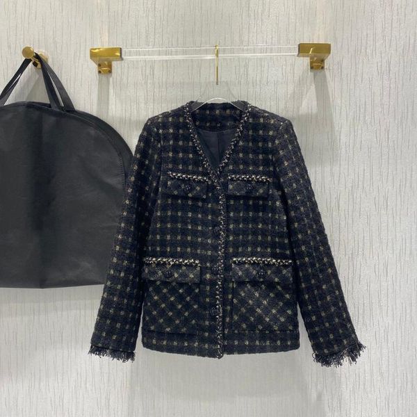 

2021 new ladies fashion long sleeve check woolen v-neck jacket 0922, Black;brown