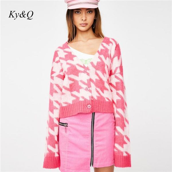 

runway design 2020 winter women pink houndstooth knitted cardigan v-neck sweet fashion single breasted loose short knit sweater1, White