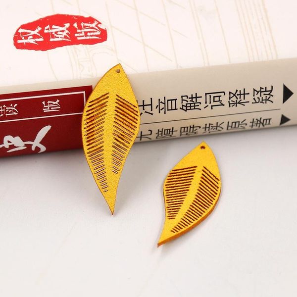 

10pcs faux leather mini small leaves tassel jewelry curtain garments decorative accessories key bag pendant craft tassels diy h jllvto