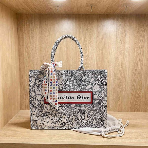 

2022 latest handbag factory store on red women texture portable canvas tote large capacity printed one shoulder messenger