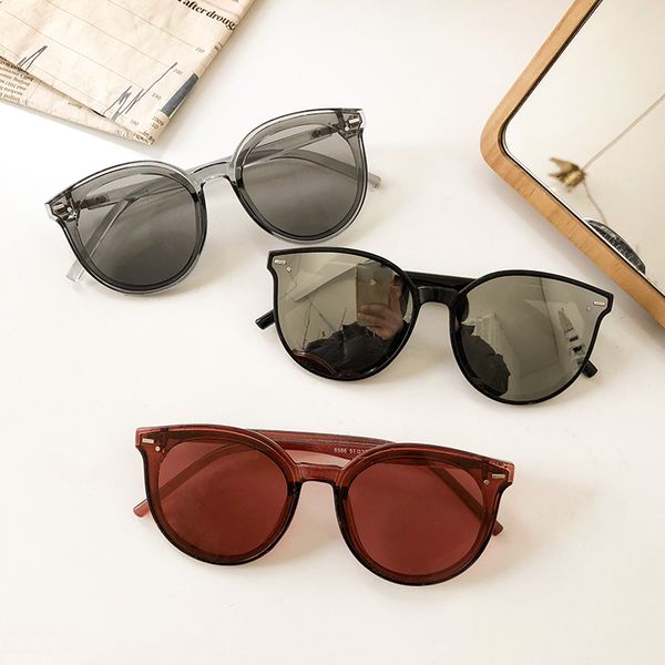 

star same driving sunglasses korean new fashion ins net red round face glasses, White;black