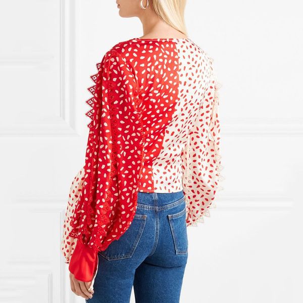 

2020 new style unique contrast color polka dot pattern lantern sleeve v-neck tie short shirt for women ing, White