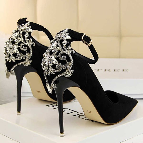 

classic luxury designer shoes 2022 woman pumps elegant women suede stiletto heels wedding women's paris wholesale, Black