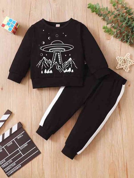 

baby letter and mountain print pullover & contrast side seam sweatpants she, White