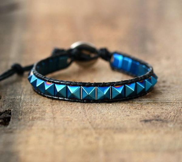 

punk браслеты hip hop rock спайк single leather wrap браслеты мода pyramid готические ювелирные изделия браслета dropship jlljzn bdecoat, Golden;silver