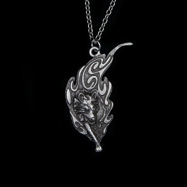 

chains 12pcs fire wolf head man necklace animal vintage antique jewelry, Silver