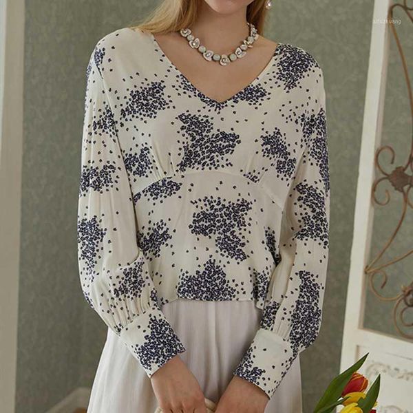 

2020 spring summer v-neck blouse women elegant printted sweet ladies long sleeve viscose shirts, White