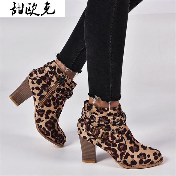 

2020 winter women boots fashion casual ladies shoes ankle boots suede leather buckle women rivets zipper botas mujer, Black