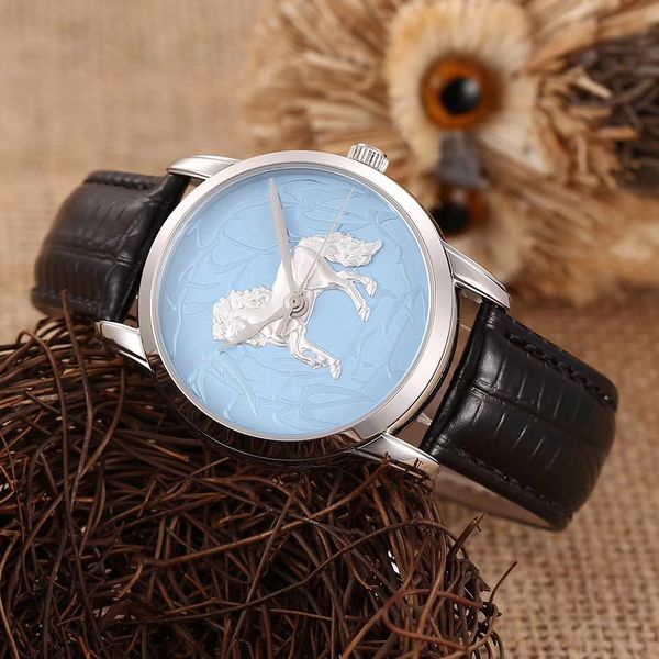 

high-end embossed literally elegant men's watch, imported cowhide strap, automatic mechanical movement, sapphire crystal, diameter 39mm, Slivery;brown