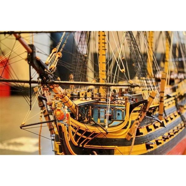 

h.m.s wooden 1805 kit victory scale ship 1/72 model