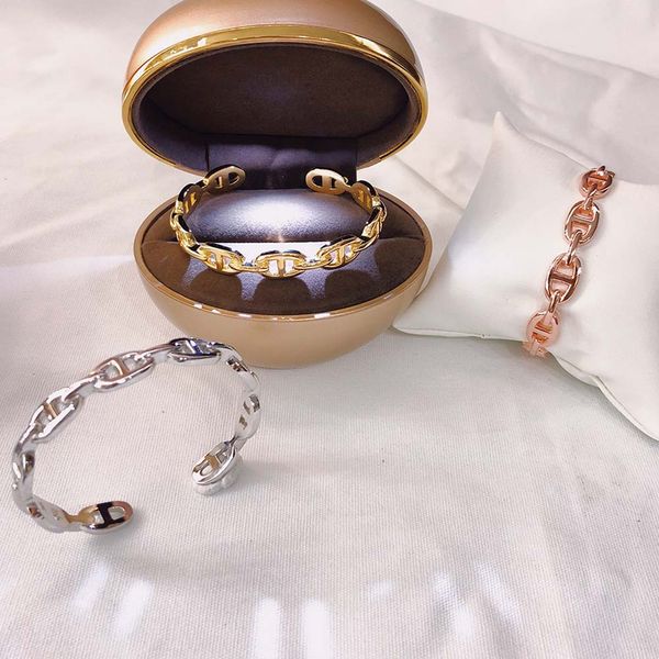 

Personality fashion Simple women's Bracelet Trend Copper material Free shipping Party ball Girl Bracelet High quality hot sale