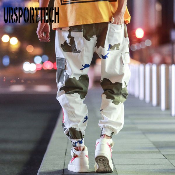 Plus Size 5XL Hip Hip Streetwear Camuflagem Camuflagem Calças 2020 Homens Algodão Carga Calças Calças Elásticas Cintura Harem Pant Homens LJ201007