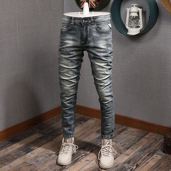 

2021 new italian vintage fashion retro washed classical slim men elastic denim pants designer ripped jeans homme g0vo, Blue