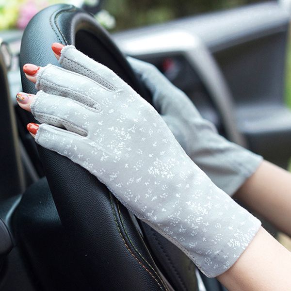 

women' cotton summer fingerless half finger anti-skid sun protection printing thin dot short driving gloves, Blue;gray