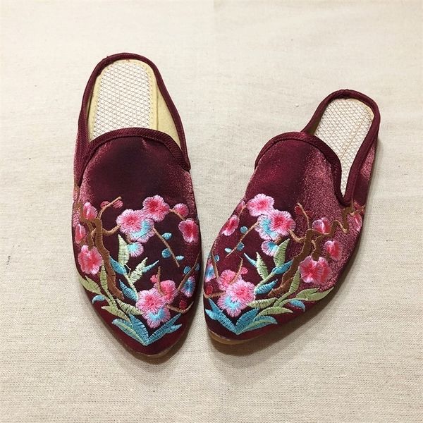 

veowalk chinese embroidered women silk cotton close pointed toe mules slippers summer autumn vintage ladies slip on flat shoes y200624, Black