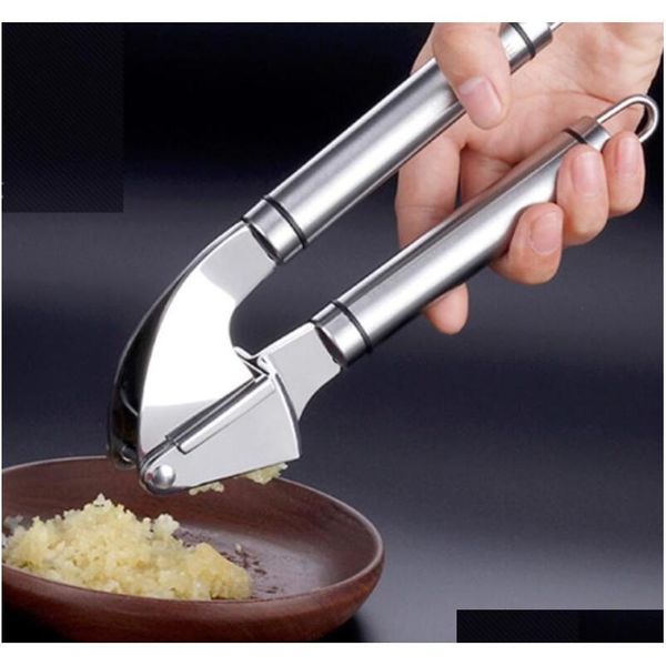 

stainless steel garlic press crush device kitchen cooking tool garlic pressing hand presser crusher ginger squeeze jlllvr mywjqq