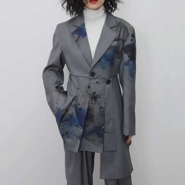 

seebeautiful new fashion 2020 spring ink printing notched long sleeve one button pleated asymmetry coat single suit women q725, White;black