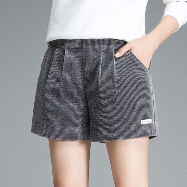 

corduroy shorts autumn 2020 women's elastic waist wide thin leg striped fashionable casual pants g7616, White;black