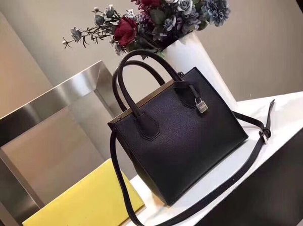 

2018. новые мешки плеча качество прибытия женщина мешок плеча милые женщины мешок муфты сумки моды подиуму