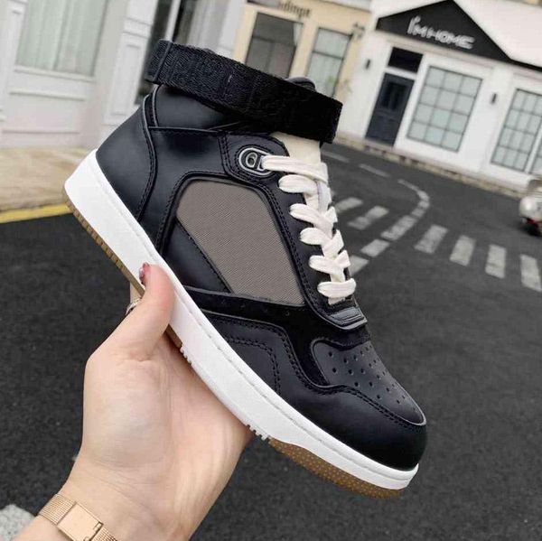 

with shoe box men women sneaker casual shoes leather sneakers bee embroidery stripes shoe walking sports trainers eur35-45, Black;red