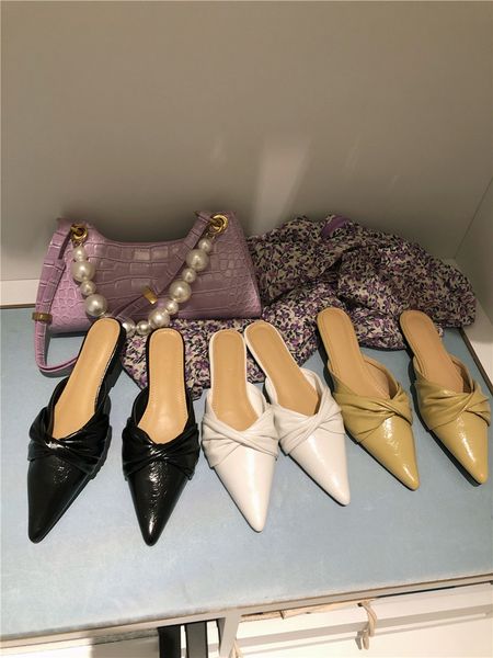 

cover toe female shoes low slippers flat luxury slides shose women 2020 pointed designer soft pu hoof heels fabric rubber rome x1020, Black