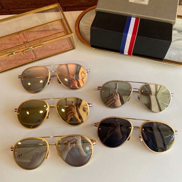 

2021 couple sunglasses women sunglasses fashion metal full frame sun glasses luxury designer men sunglasses driving glasses, White;black