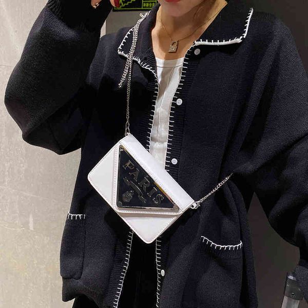 

2022 factory wholesale handbag women's korean fashion simple style chain one shoulder triangular cover