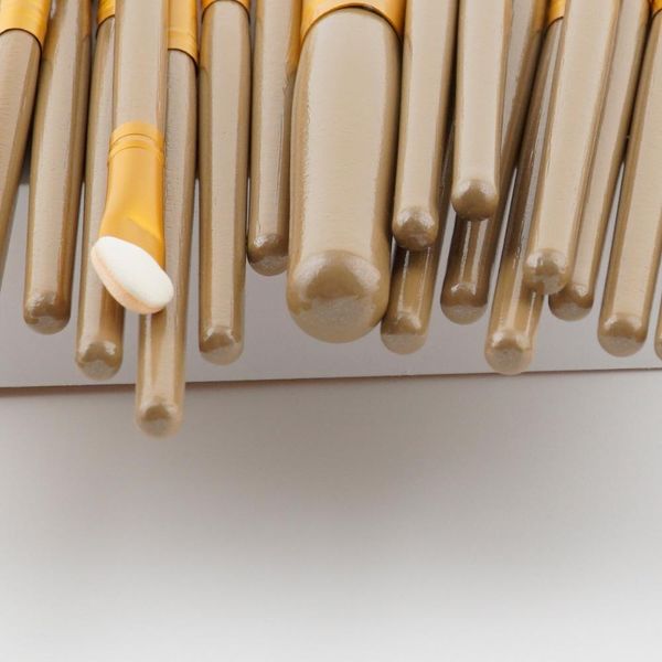 

20pcsmakeup brushes luxury champagne for foundation powder blush eyeshadow concealer lip eye makeup brush cosmetics beauty tools yxlemo