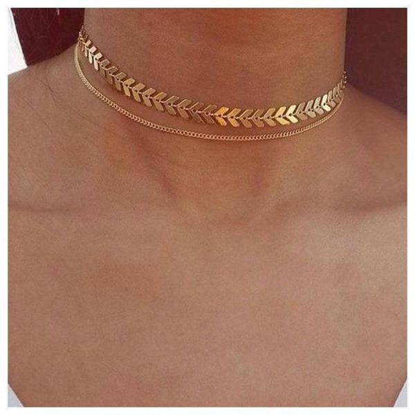 

temperament personality fishbone aircraft chain clavicle chain selling short necklace, Golden;silver