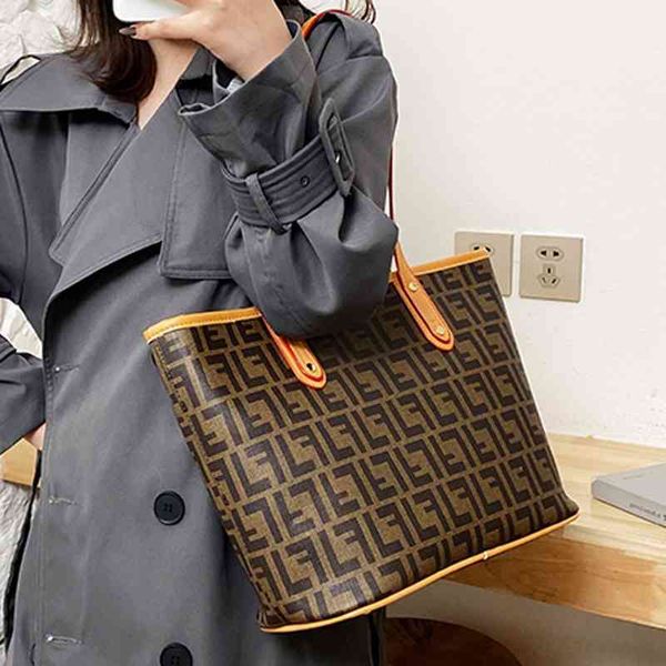 

2022 factory wholesale new presbyopia capacity women's tote shoulder bag advanced bag