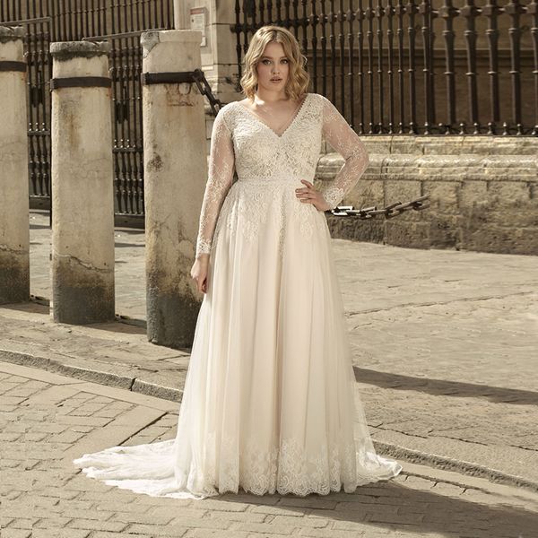 

2021 new elegant plus size bohemian lace v neck long sleeves a line tulle wedding gown sweep train bridal i3kg, White