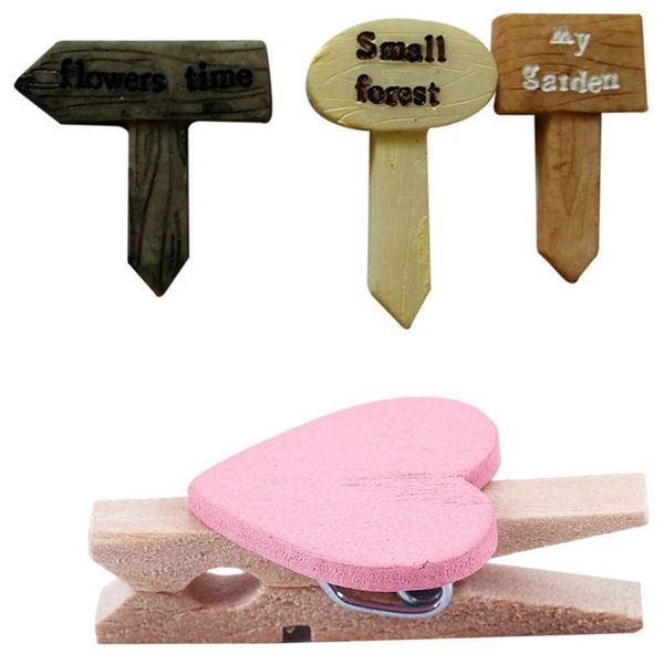 

20x mini love heart shape wooden clips pink & 3-piece miniature fairy garden ornament road signs