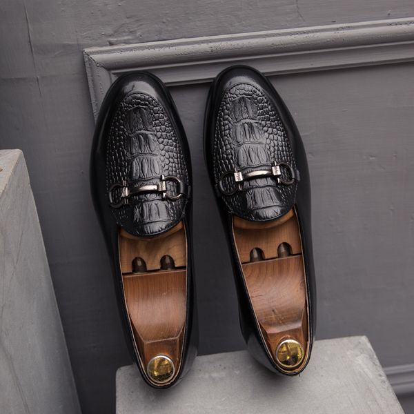 

2020 new cross-border spot goods 2019 spring mens pointed british style mens formal shoes loafers mens shoes 46 plus size leather shoes, Black