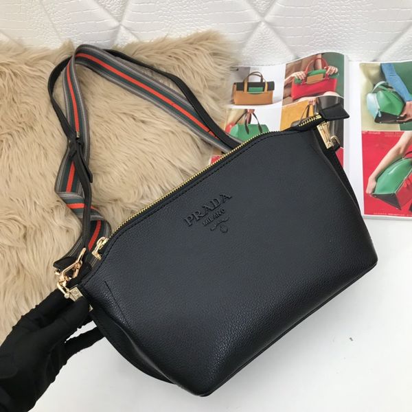 

wind style ladies wild diagonal small bag fashion women shoulder bag women new sensecrossbody bag natural crossbody tide p2091
