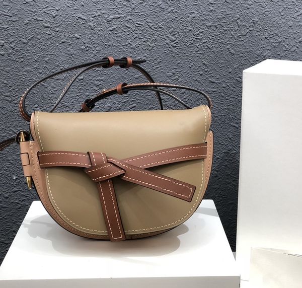 

original pirojia gate color matching new saddle bow word slung bag