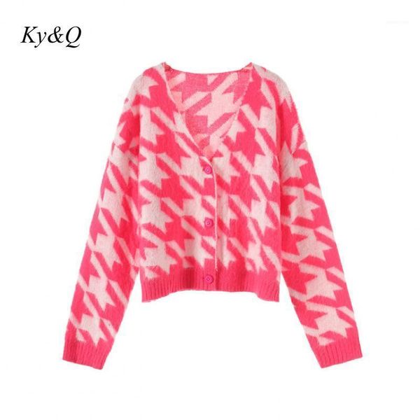 

brand design winter women pink houndstooth knitted cardigan v-neck sweet fashion single breasted loose short sweater 2020 tide1, White