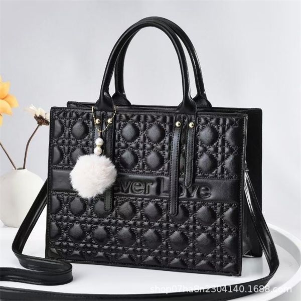 

70% off deals online tote bag women's new large capacity lingge bag messenger single shoulder portable 2j61