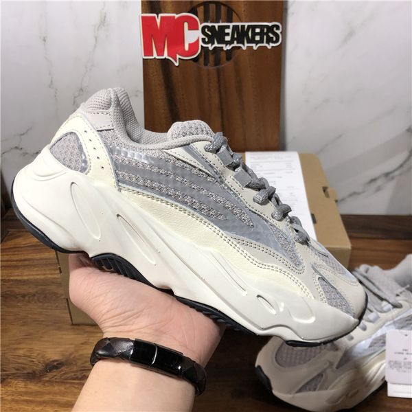 

kanye 700 men women leather running shoes breathable inertia reflective tephra solid grey utility black vanta mens sports trainers sneakers