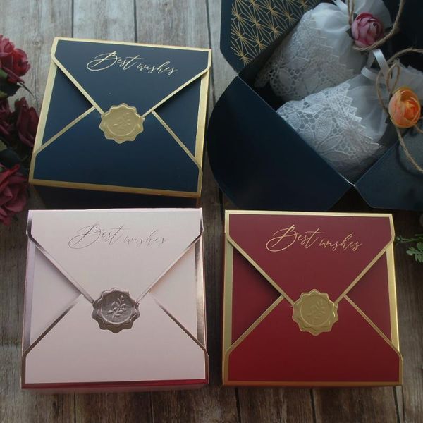 

14.5*14.5*8cm 10pcs wish envelop gold stamp design paper box for candy cookie chocolate macaroon gift packaging wedding use