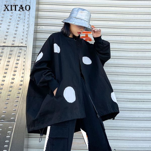 Xitao Plaka Dot Gook Plus Размер свободного плиссированного полного рукава богиня вентилятор o шеи карманные меньшинства повседневная свободная пальто LJT3848 201029