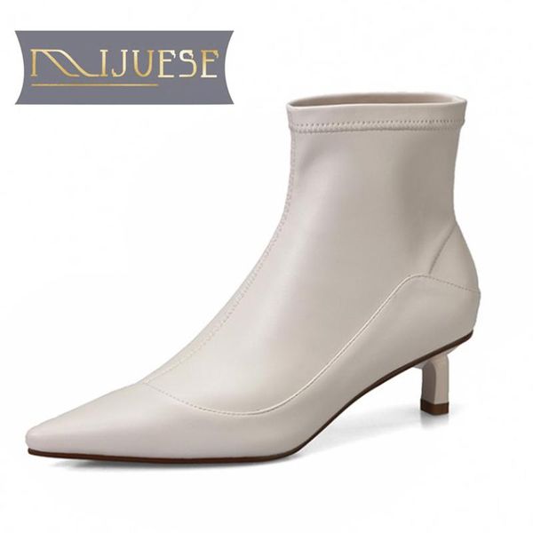 

mljuese 2021 женщины мягкие ботильоны микрофибры скольжения на сапоги зимой короткий плюш высокие каблуки заостренный носок женщин, Black